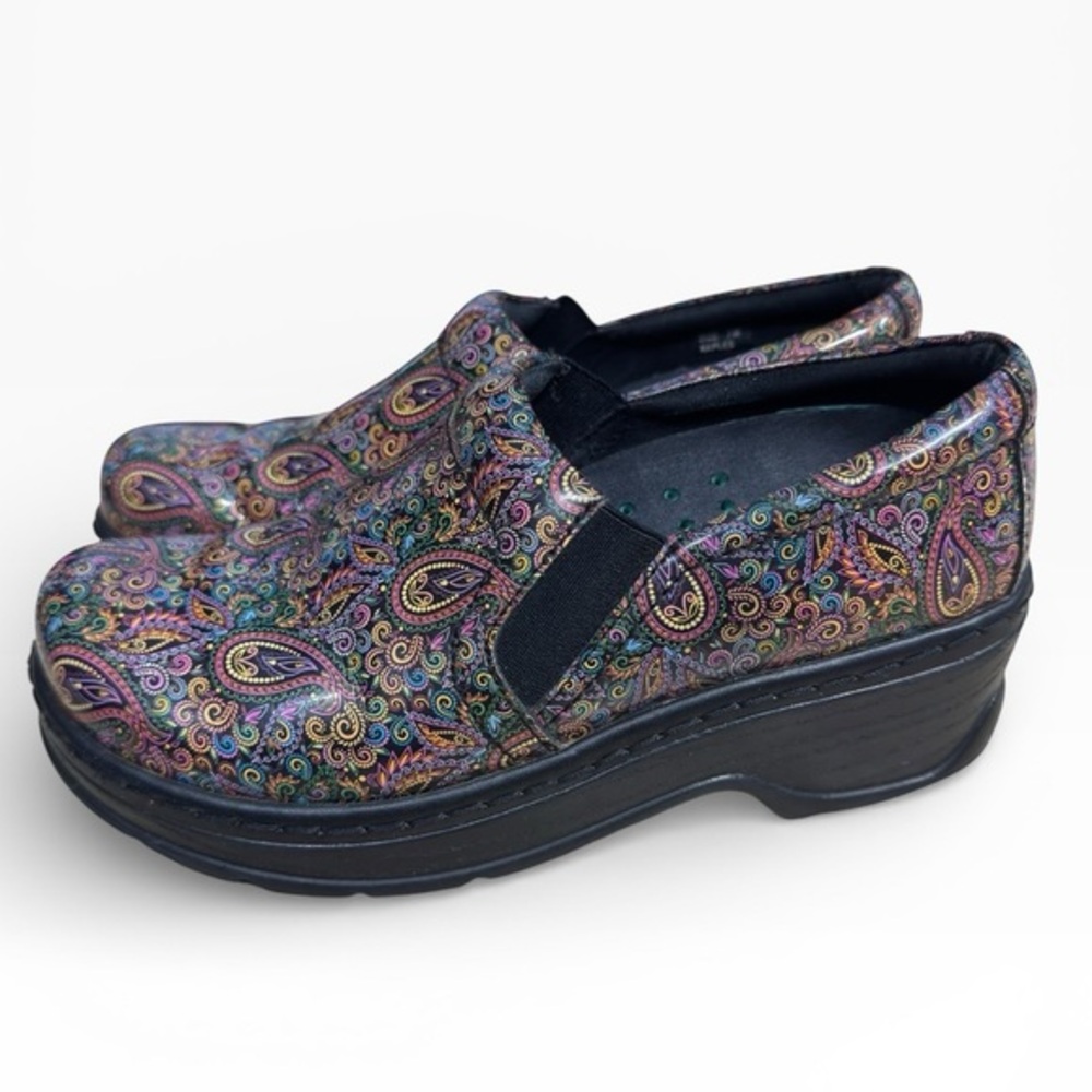 Klogs Naples Paisley Patent Leather Comfort Clogs Slip Resistant Shoes US 7